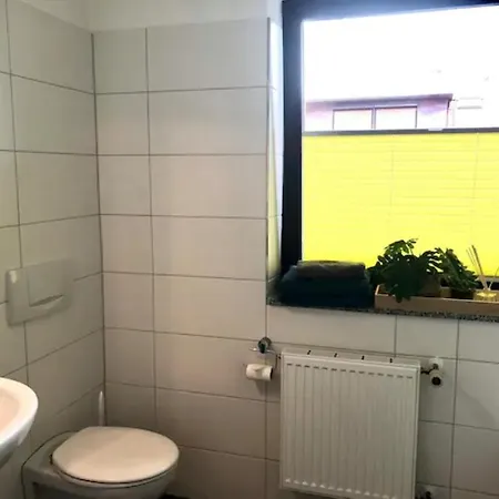 Gemuetliches Mit Eigener Terrasse 伯多兹